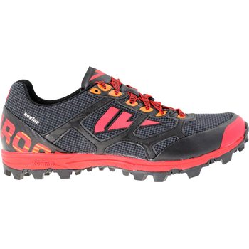 Women's trail running shoes